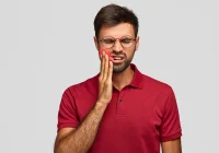 Featured image for Cracked or Chipped Teeth: When to Worry and What to Do